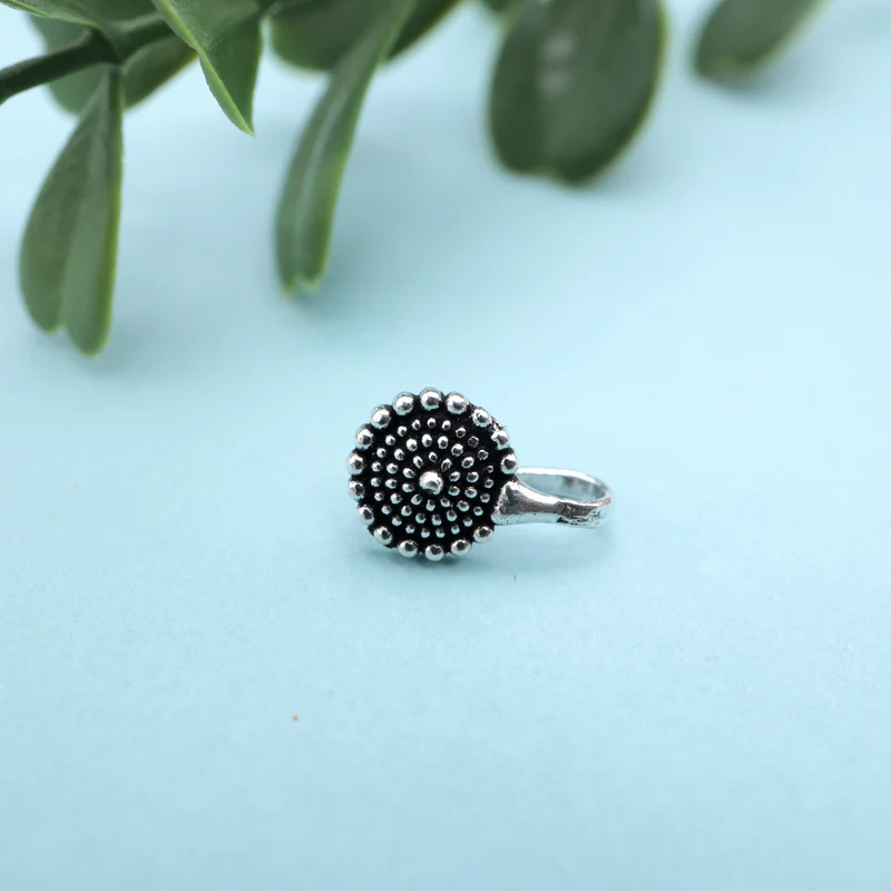 German Silver Oxidised Sun Flower Nosepin